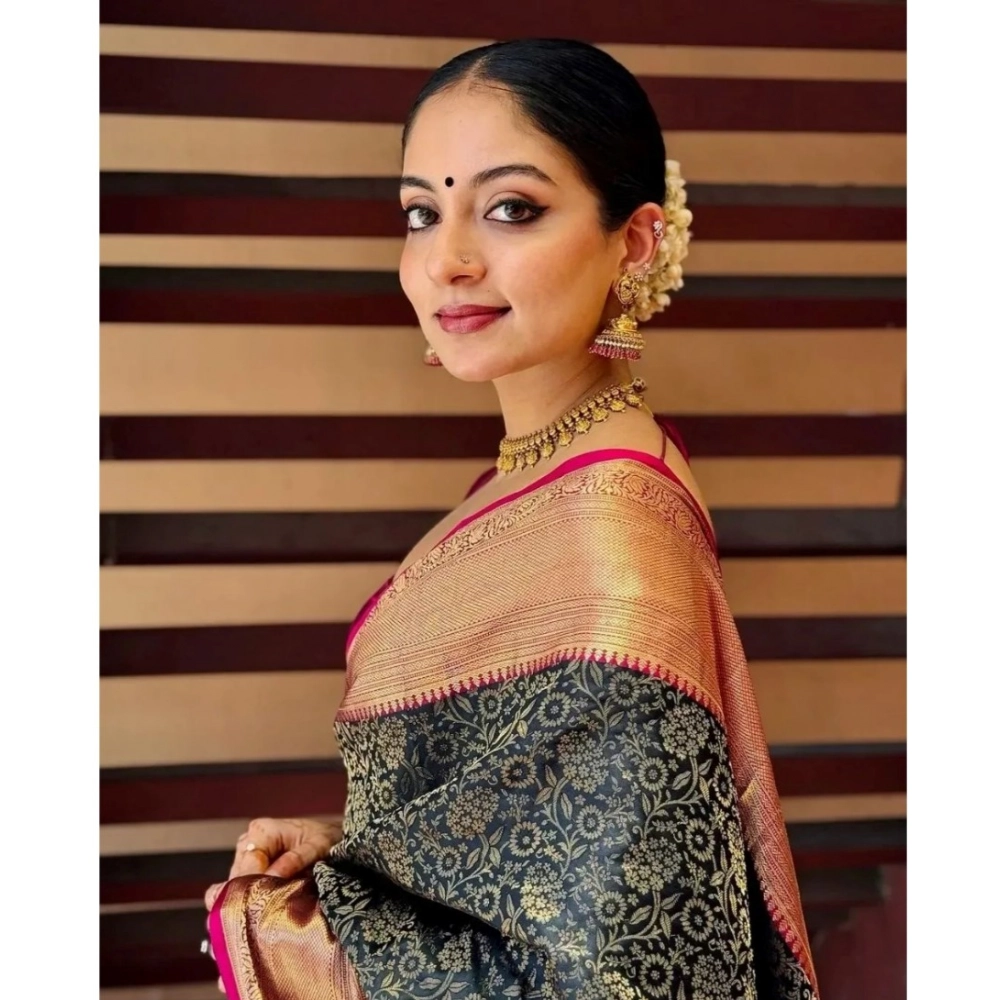 Generic Women's Silk Printed Saree With Unstitched Blouse 5.5Mtr (Green) - Image 3